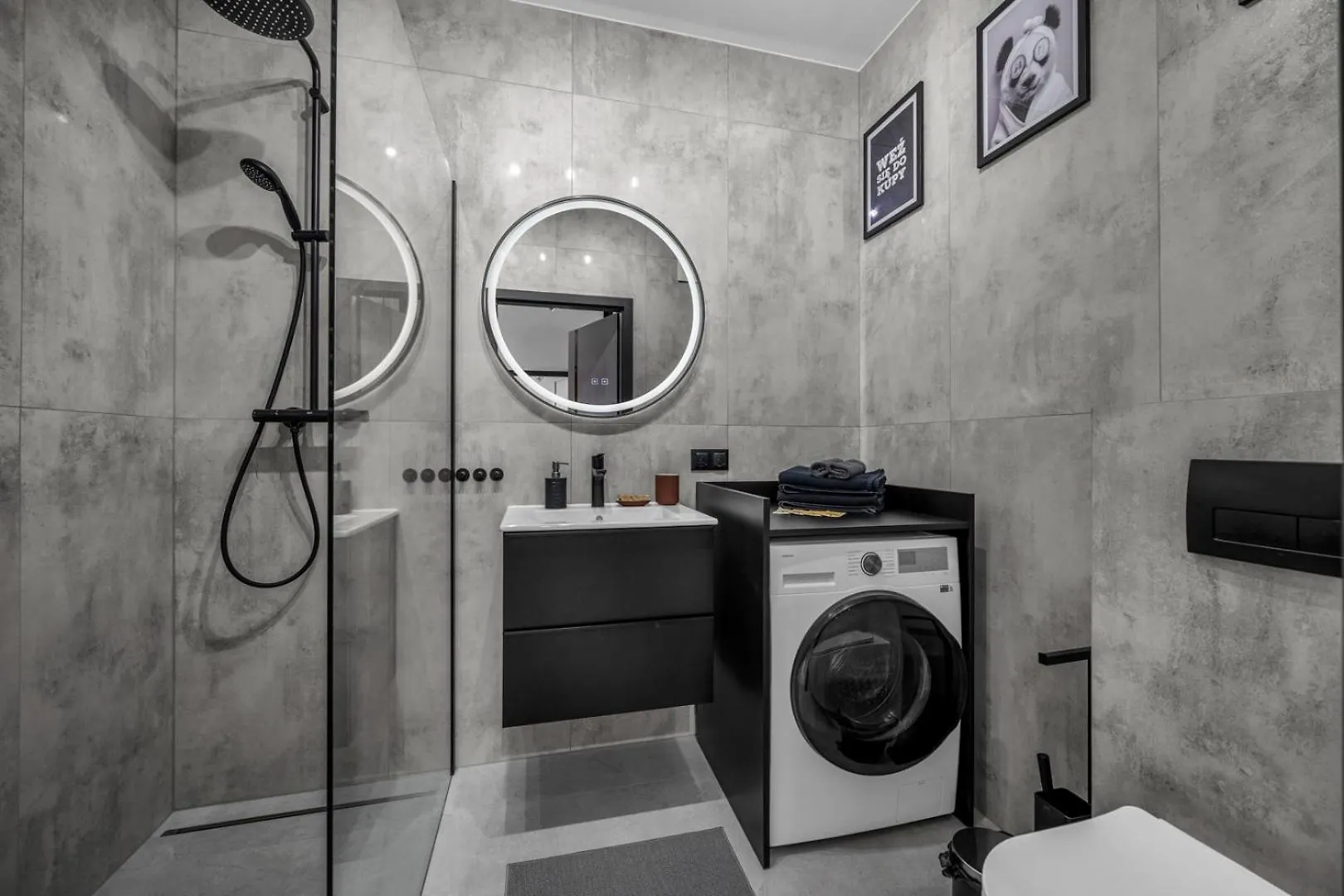 Warsaw Praga - Modern Apt, Parking, Near River - By Rentujemy